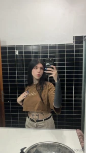 Simple outfit because less is more