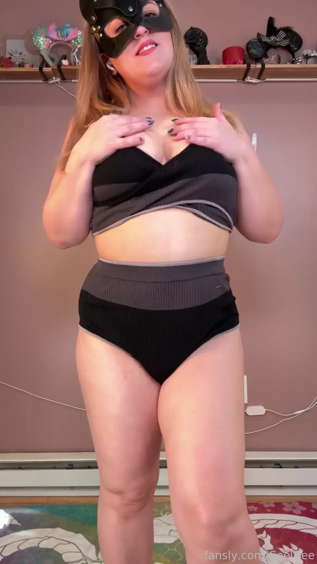 Rubbing all over my voluptuous body and showing off my big tits as i 