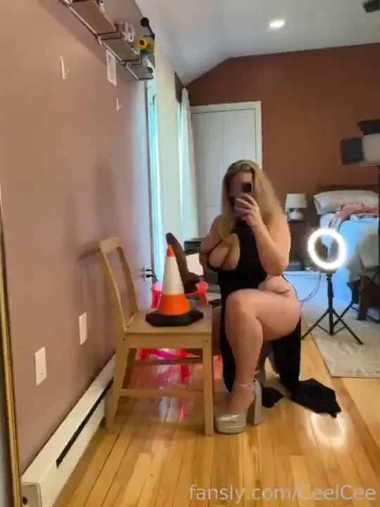 Caution curves ahead showing off my sexy curves and a sneak peek at my 