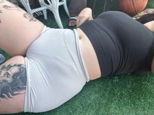 Post gym relaxin part 1