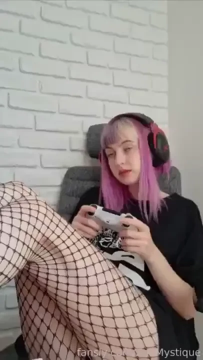 Fyp nsfw barelylegal daddysgirl innocent gamer horny wet tiny young part 96 