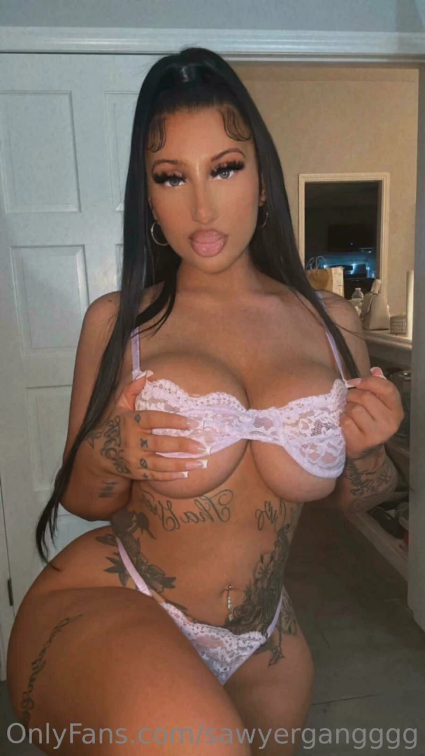 Let s have some fun tonight papi don t be shy let s play 