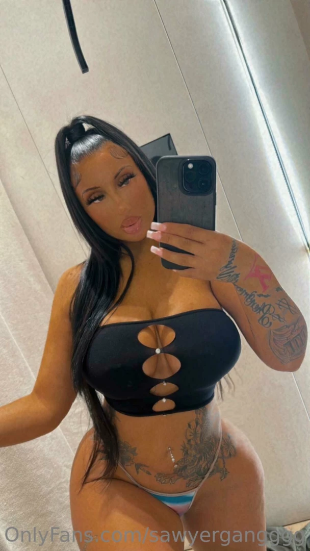 Cum slide these panties off papi show me you can handle the nasty 