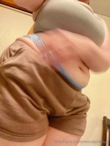 Blurry pics bcause i sux at taking pics xp part 2