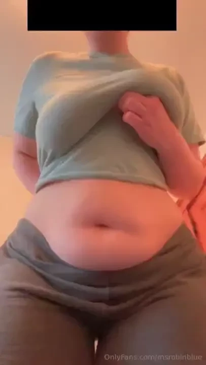 Tuummmmmyyyy 