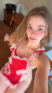 I look so good in red don t you agree