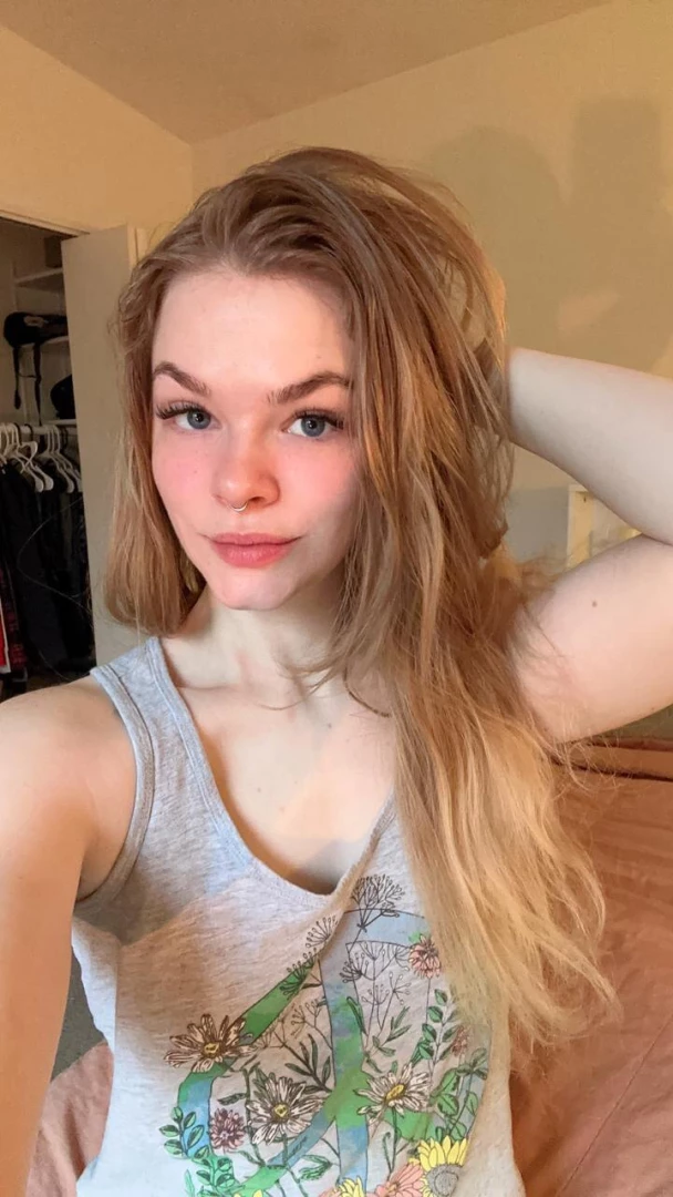 Can i send you sexy selfies 