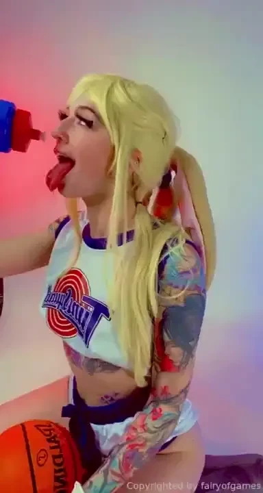 Lola bunny getting wet who wants to see my cow cosplay video of me 