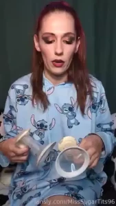 Milk and pissy - i hand milk my self and pee into a glass then pour it