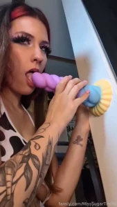 Nothing beats a close up view of me squirting on the camera squirt