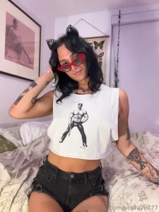 White shirt behaving black shorts definitely not wanna see