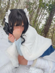 I love da snow outdoors thick tan part 4