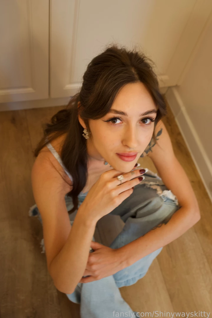 Seductive aren t i don t you miss me just a bit i can t stop thinking 