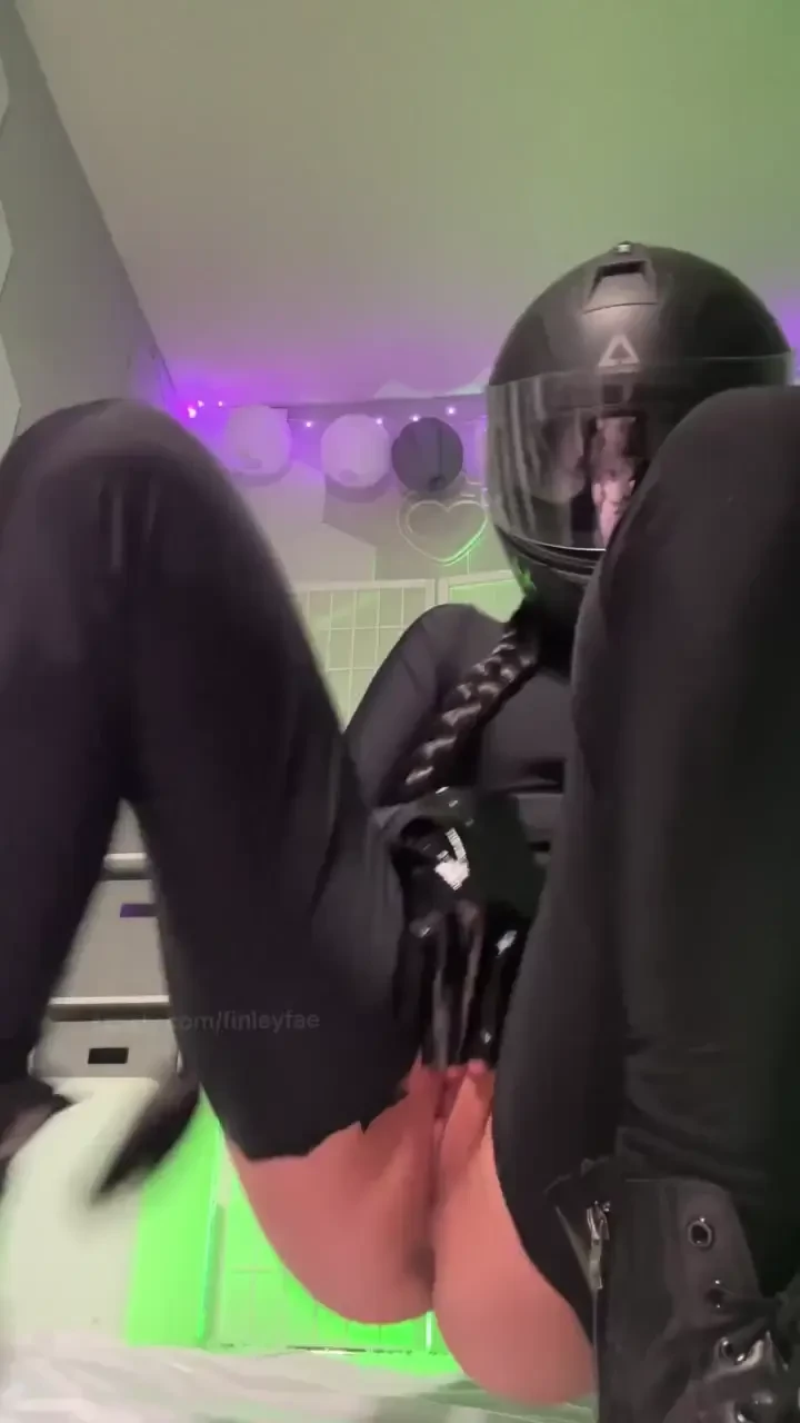 Rubbing my pussy part 26 