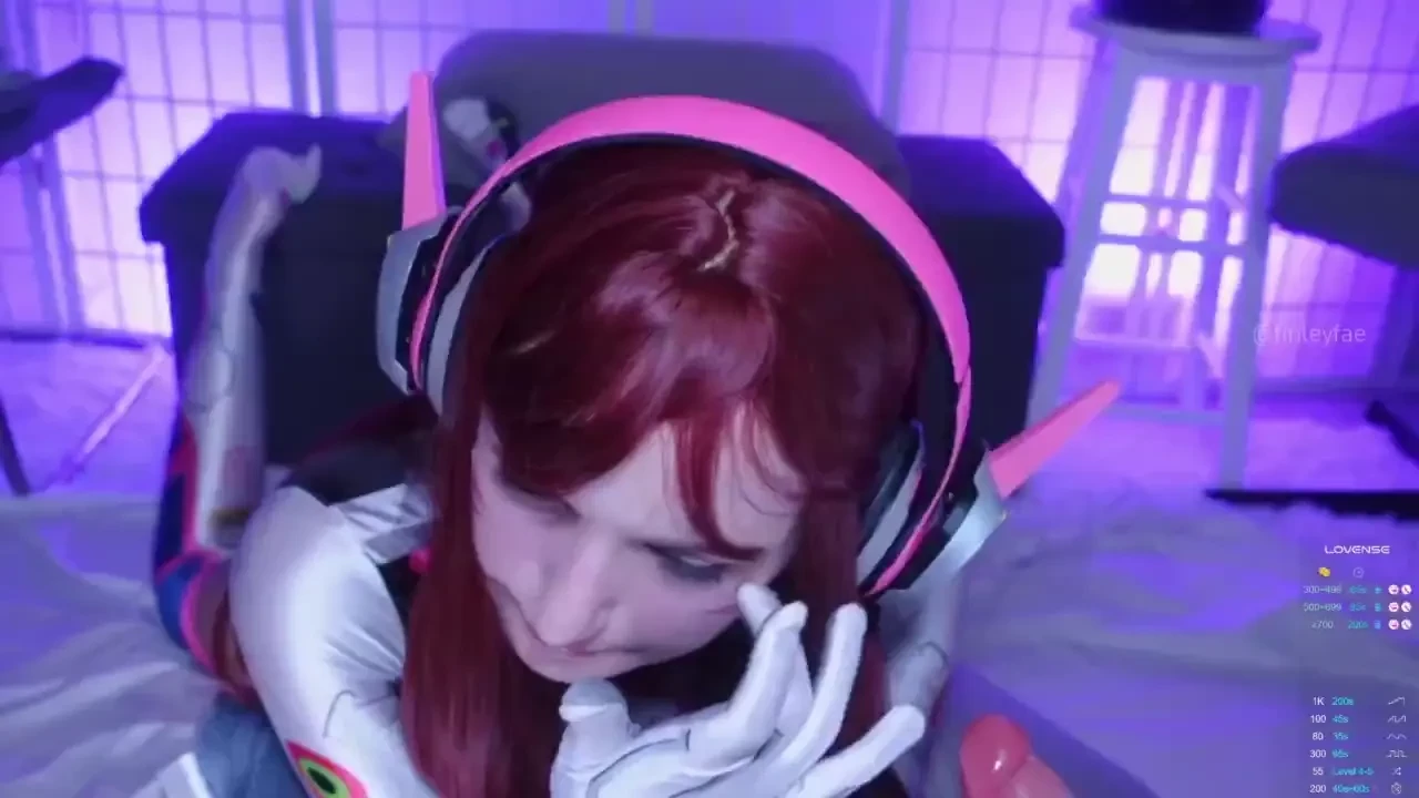 D va loves cock in her mouth 