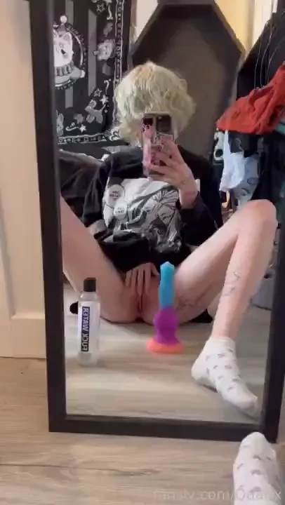 Taking on big alien cock getting bred by this alien cock made me 