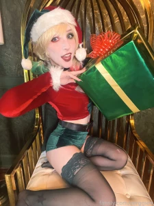 Jingle bells batman smells something something i hope there s some ivy part 7