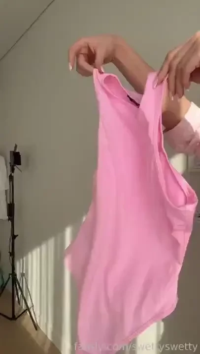 Loving my new pink top ready for the summer vibes cute beauty 