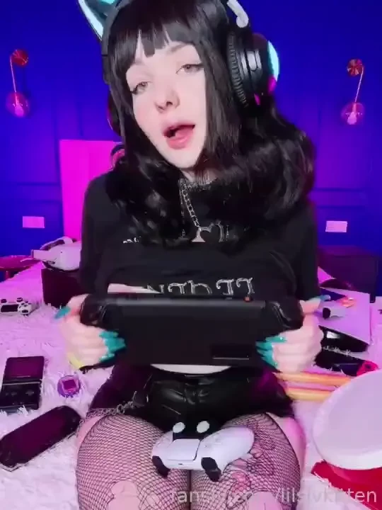 Is this the right way to play just a silly video teasing my boobs and 