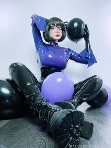 Latex rubber fetish corset gloves ass part 2