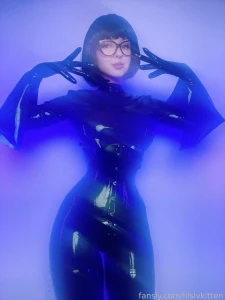 Purple mood latex rubber fetish corset gloves glasses part 4