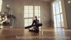 I m spinning and twirling all for your attention fyp blonde skinny