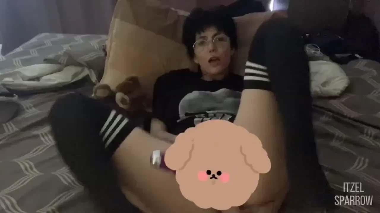 I wasn t even planning on filming but i was too horny so p cumming part 1 