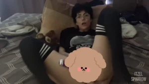 I wasn t even planning on filming but i was too horny so p cumming part 1