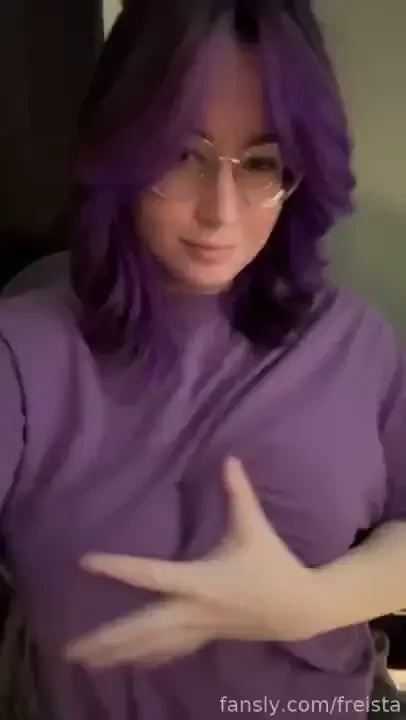 Big bouncey booba videos from last night 