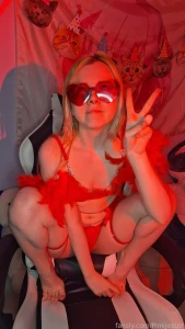 Haha i love to joke and fool around part 1