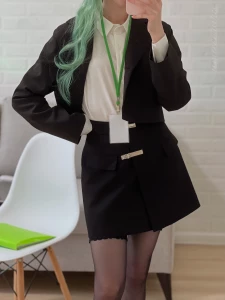 Petite office girl futaba igarashi my senpai is annoying