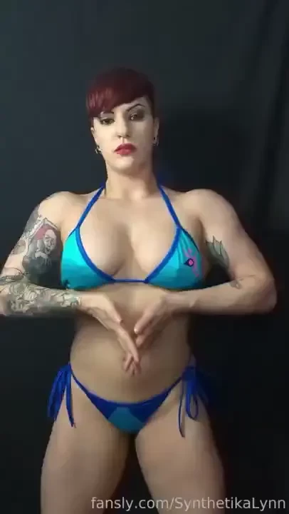 I did some posing in my new samus bikini that someone got from my 