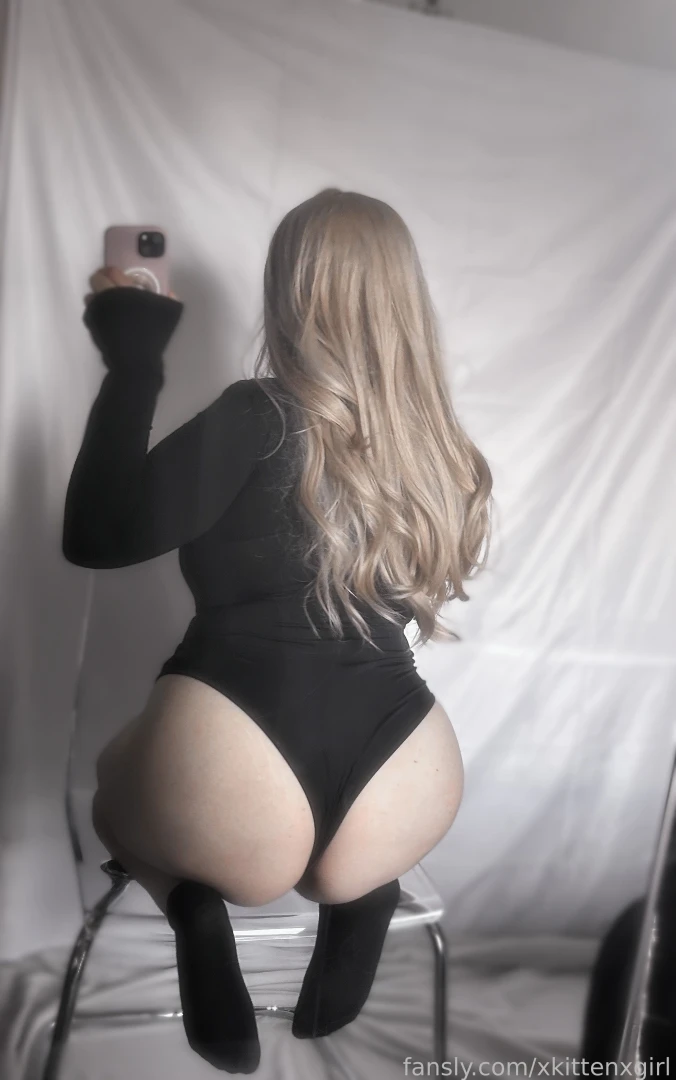 Blonde hair w dark clothes gt gt gt part 7 