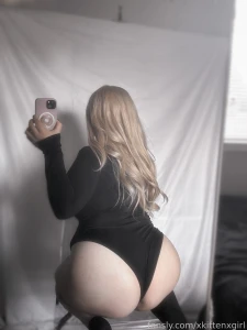 Blonde hair w dark clothes gt gt gt part 11