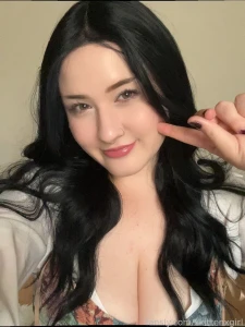 I took too many photos of myself today sfw curvy thick fantasy barmaid part 25