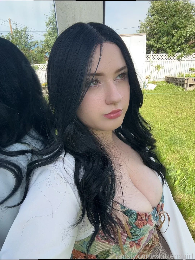 I took too many photos of myself today sfw curvy thick fantasy barmaid part 23 