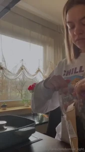 Bonnie-light part 77951