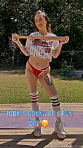I got to play with some baseballs and a baseball bat today i think y