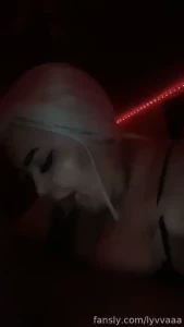 Fill my throat with your dick and let the cum drip on my lips