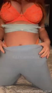 I wanna play fyp bigtits boobs pussy ass anal redhead chubby squirt