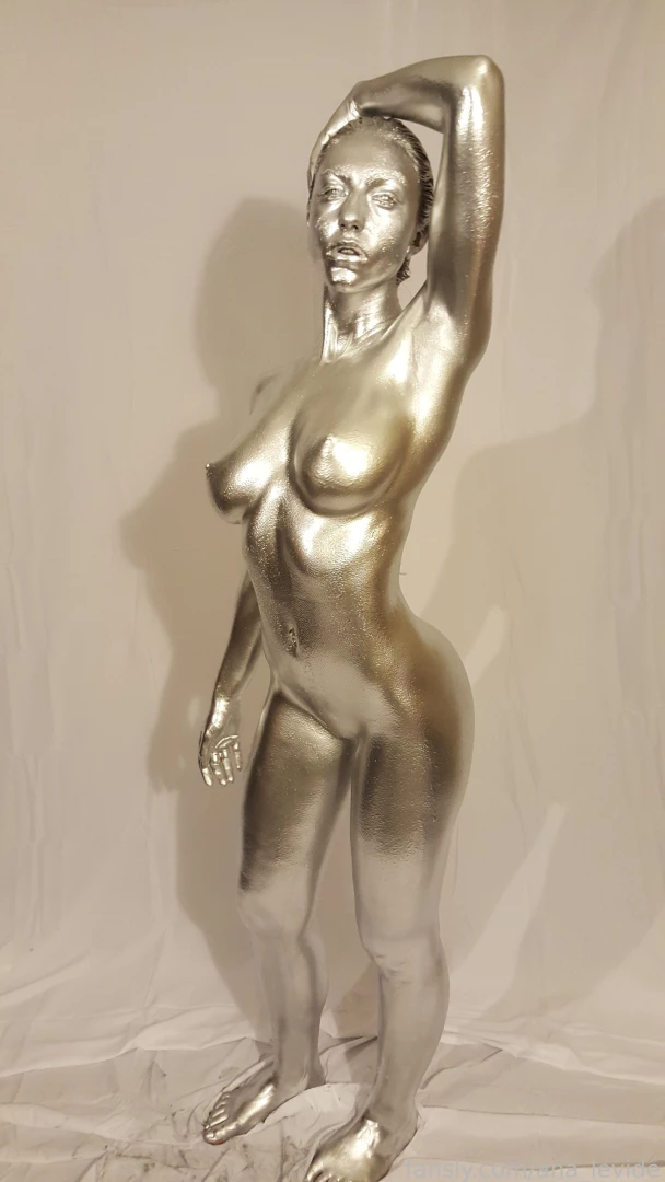 Some of you asked if i still had photos from our old deviant art 