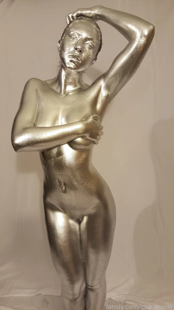 Some of you asked if i still had photos from our old deviant art part 7 