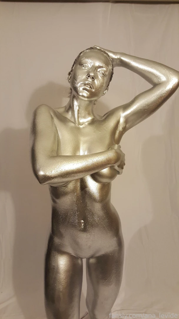 Some of you asked if i still had photos from our old deviant art part 20 