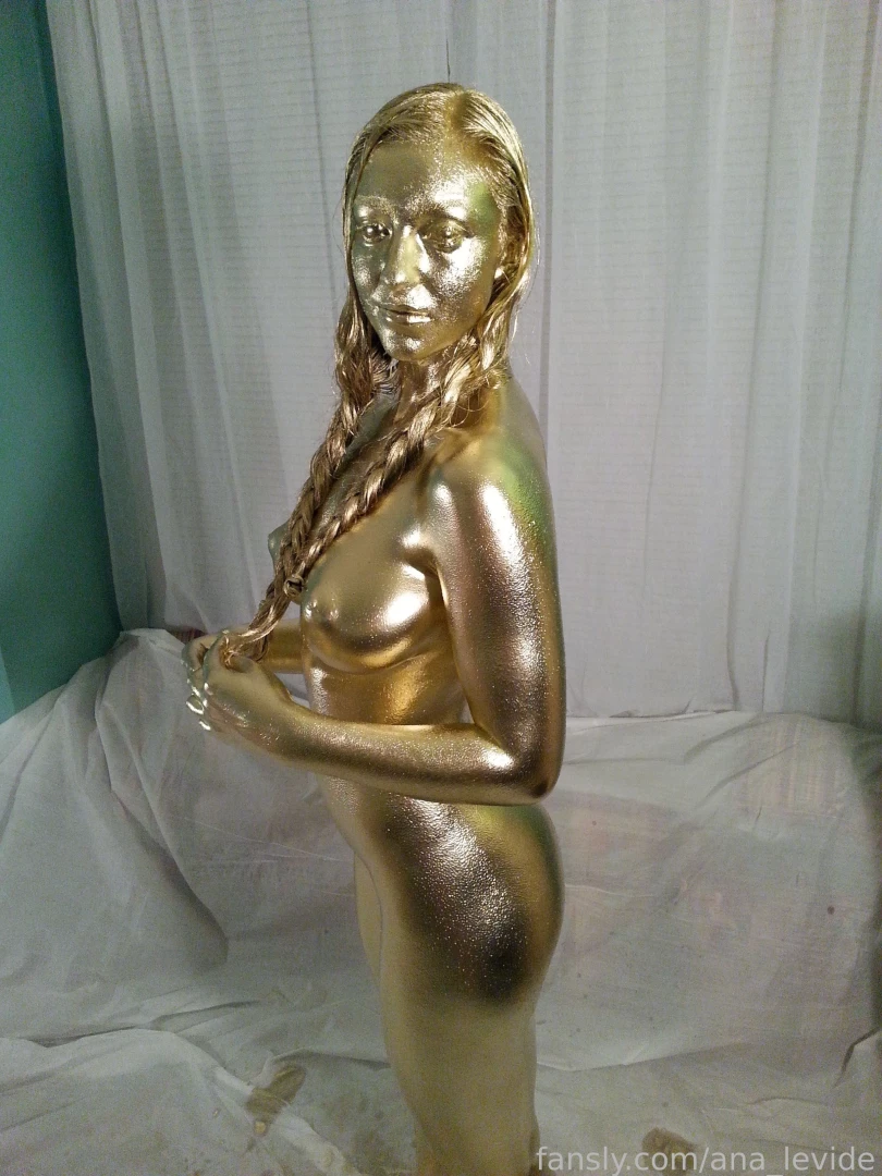 More vintage paint photos taken in my old bedroom part 3 