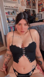 Ma ana si amanece bonito el d a estrenar ropita interior nueva