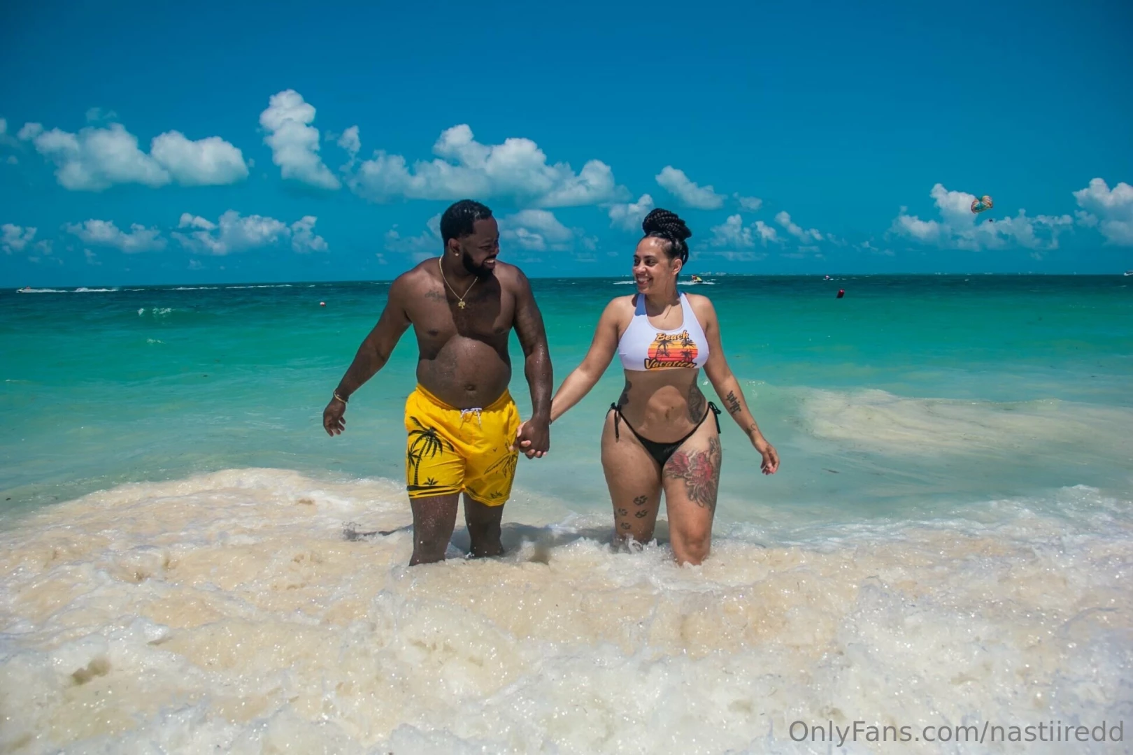 If you re following me you should be following my partner maclovin87 