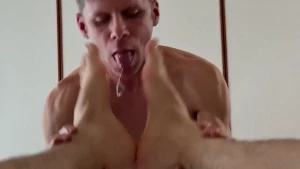 Soon new video with daniel0912_09 i love his big feet here full hot