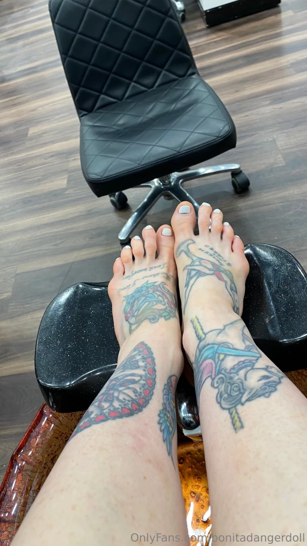 Fresh pedicure today part 1 