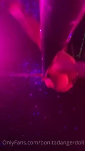 You spin me round xx