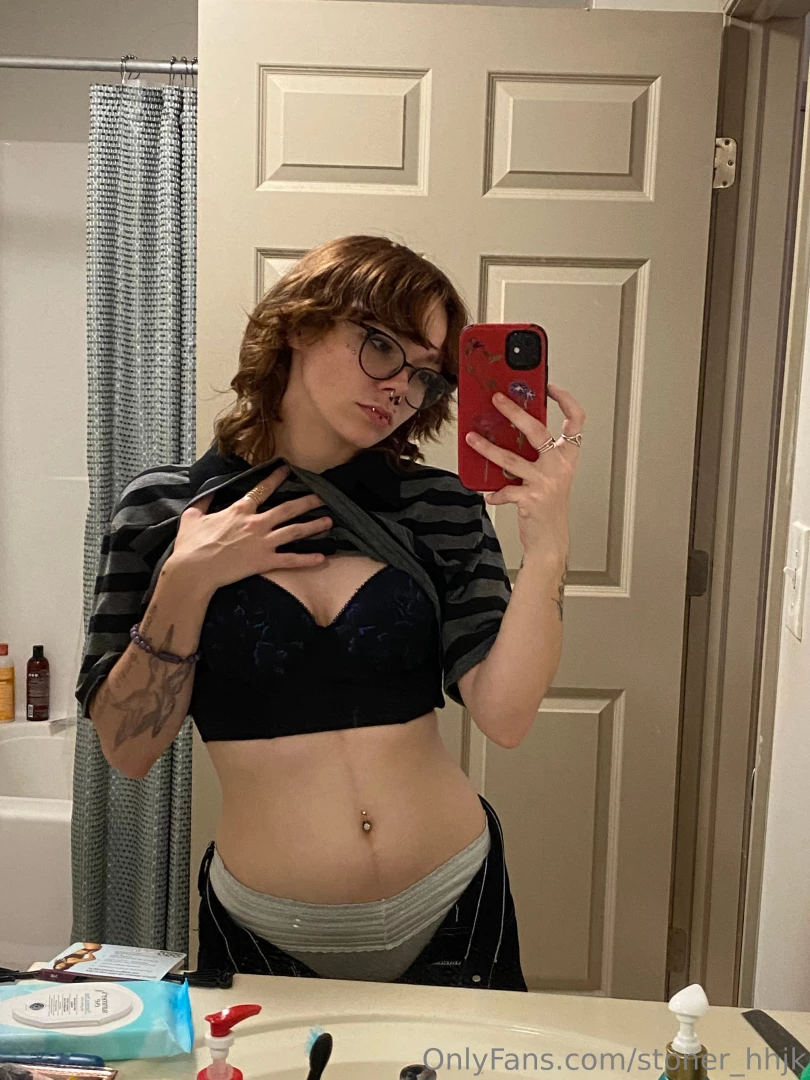 New crop top new bra combo 3 and you gotta love a dirty mirror pic part 1 
